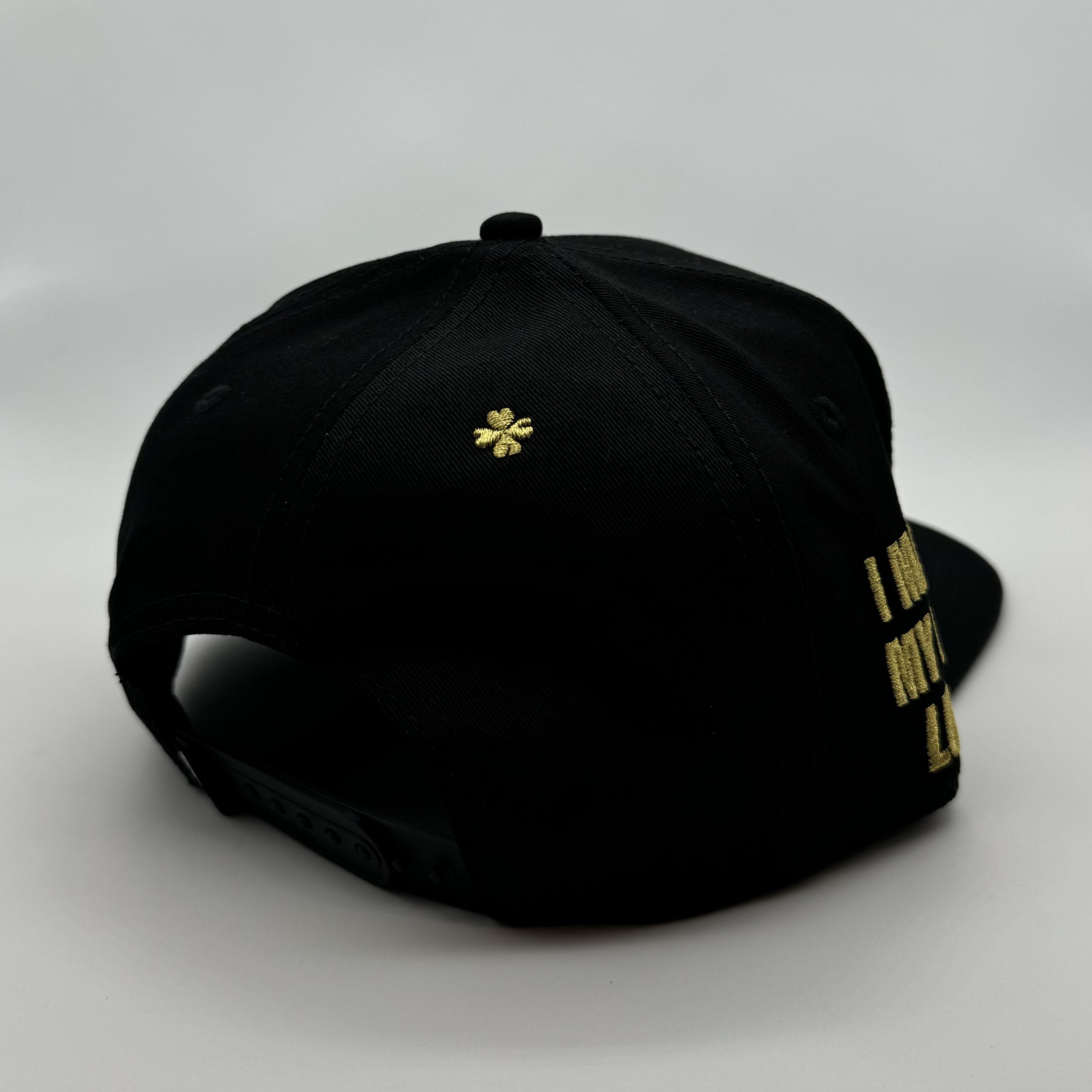 JC HATS TREBOL BLACK/GOLD - Imagen 2